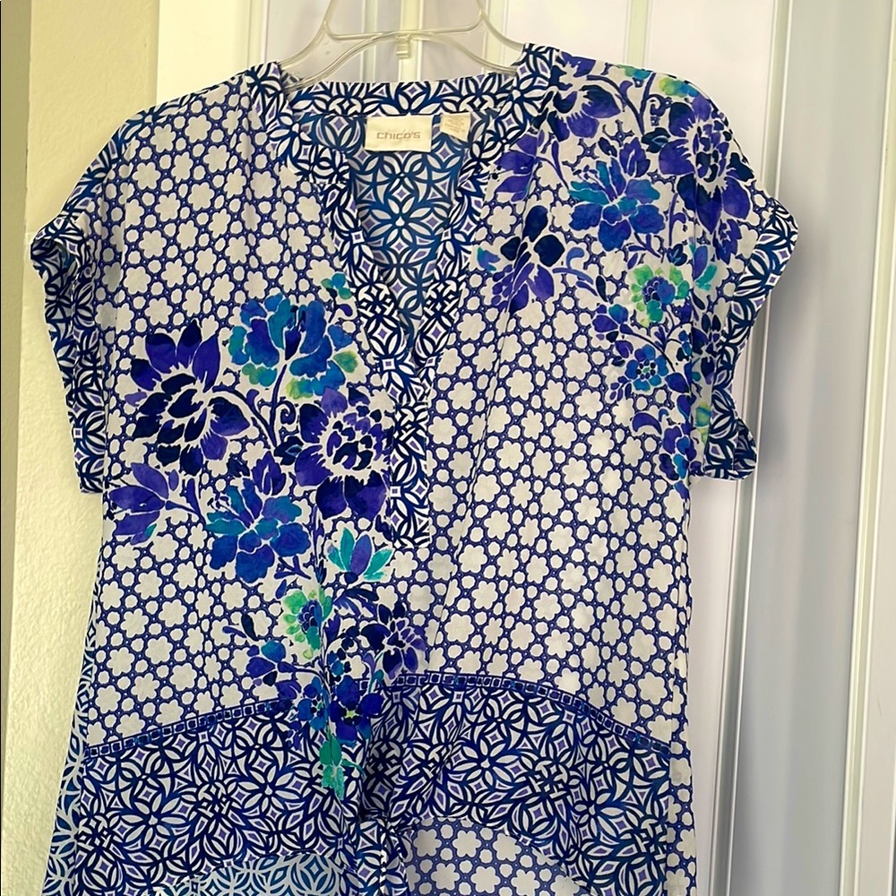 Chicos o or m  Blue Floral Women's Top thin fresh material summer beach